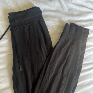 Lululemon Ready to Rulu Joggers